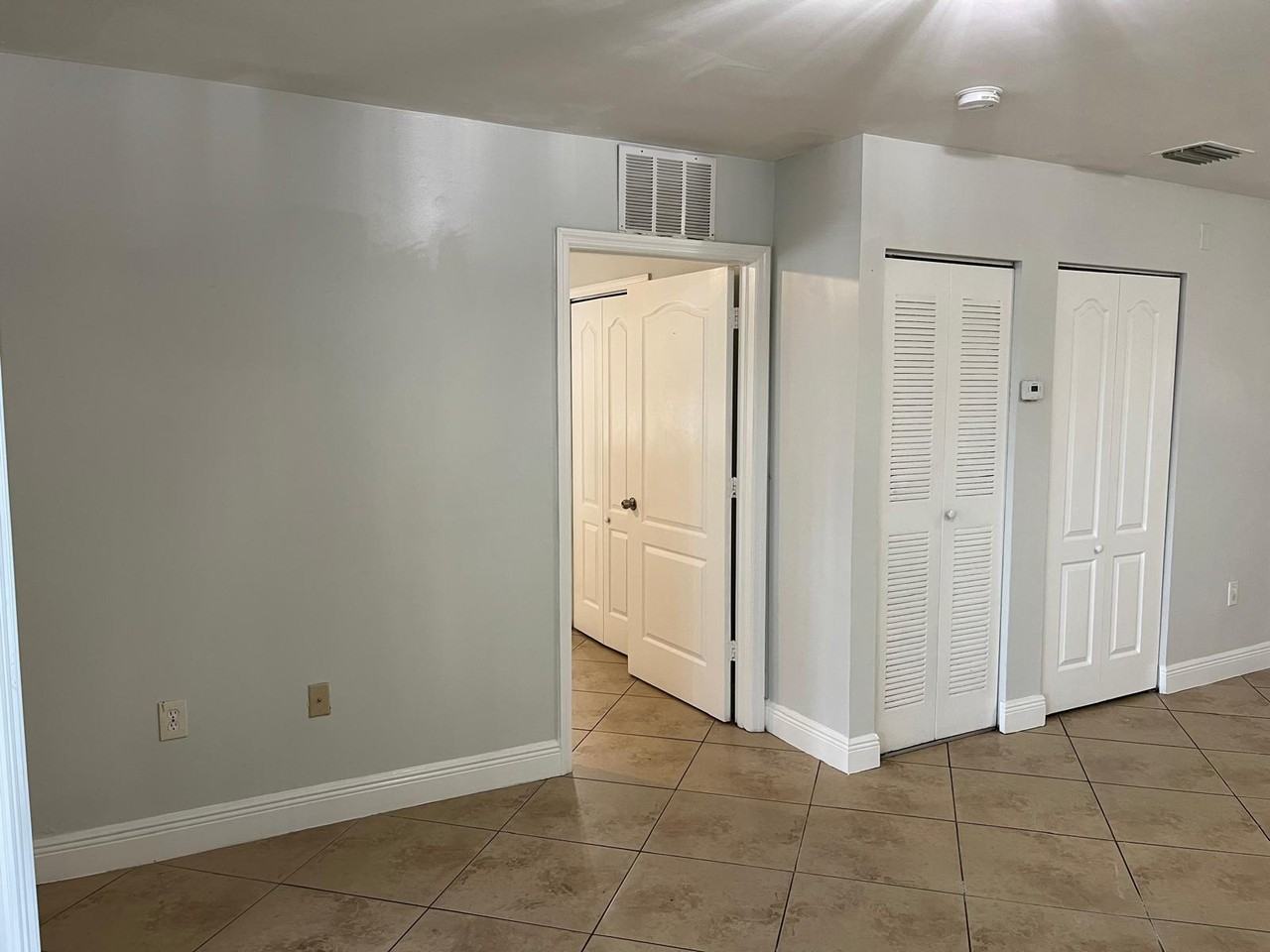201 Nw 177th St #206 - Photo 6 of 10