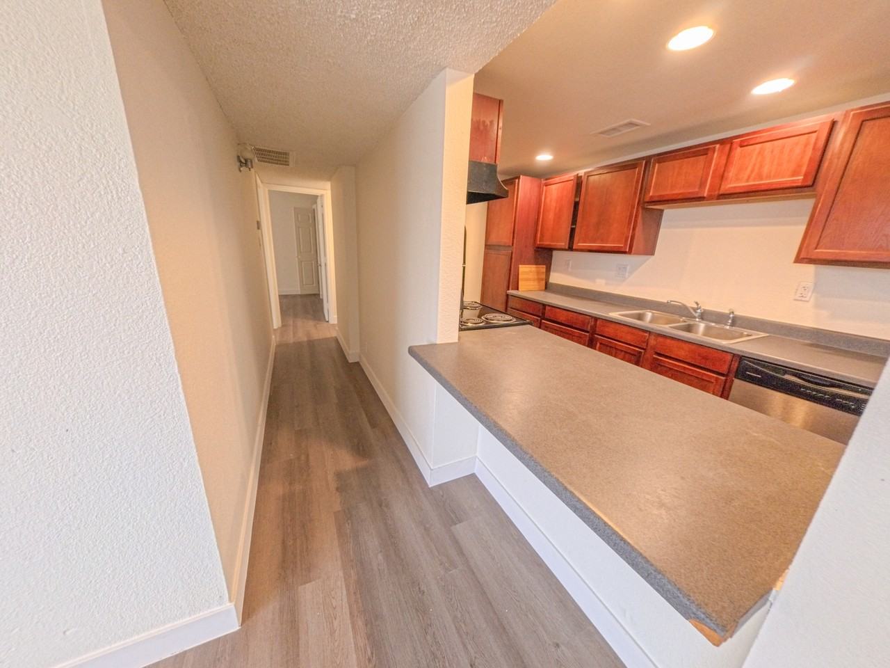 424 West Brown Road - 1Unit 245 #245 - Photo 4 of 9