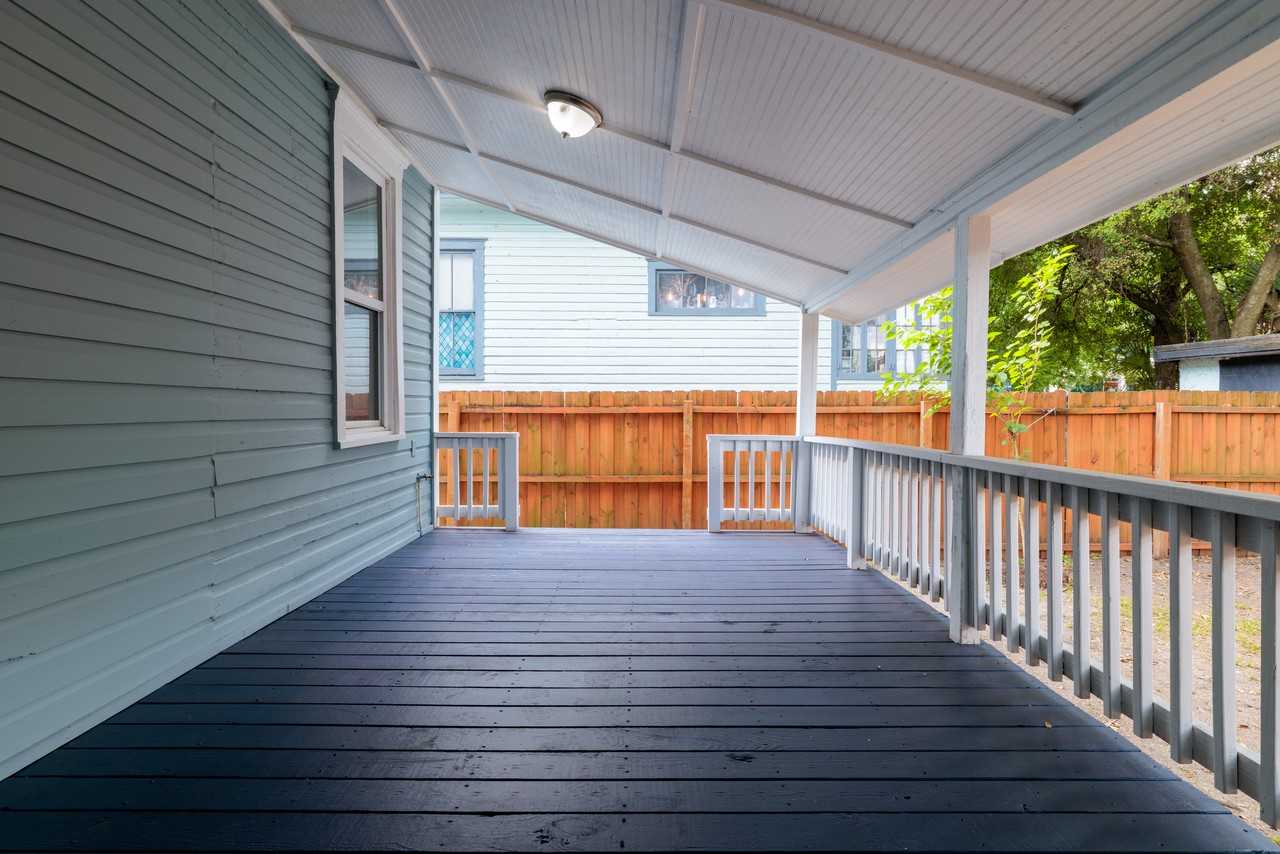 1736 Ionia St #1 - Photo 5 of 22