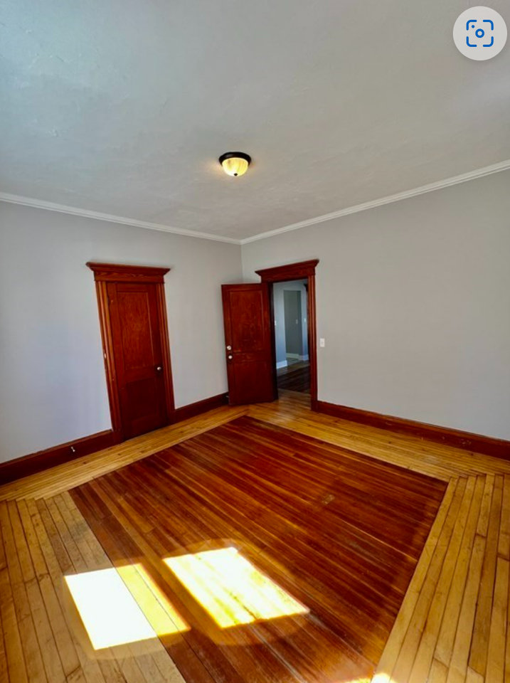 150 Deane St #1 - Photo 3 of 11