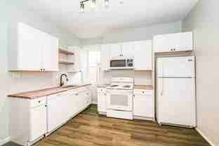 201 Lincoln Avenue - Photo 1 of 1