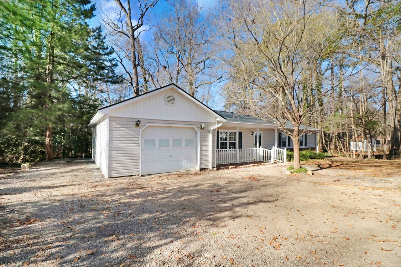107 Sparrow Ct #1 - Photo 3 of 15