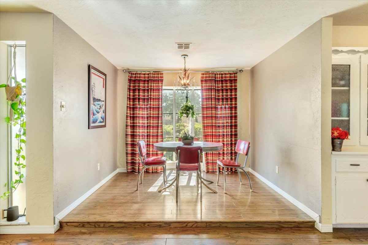 2905 Nw Templeton Ter #1 - Photo 6 of 34