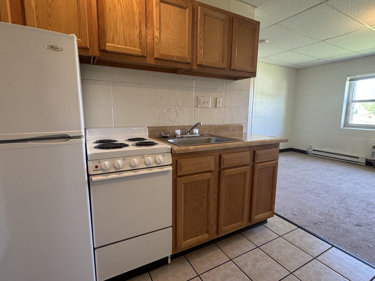535 S Lincoln St #13 - Photo 2 of 12