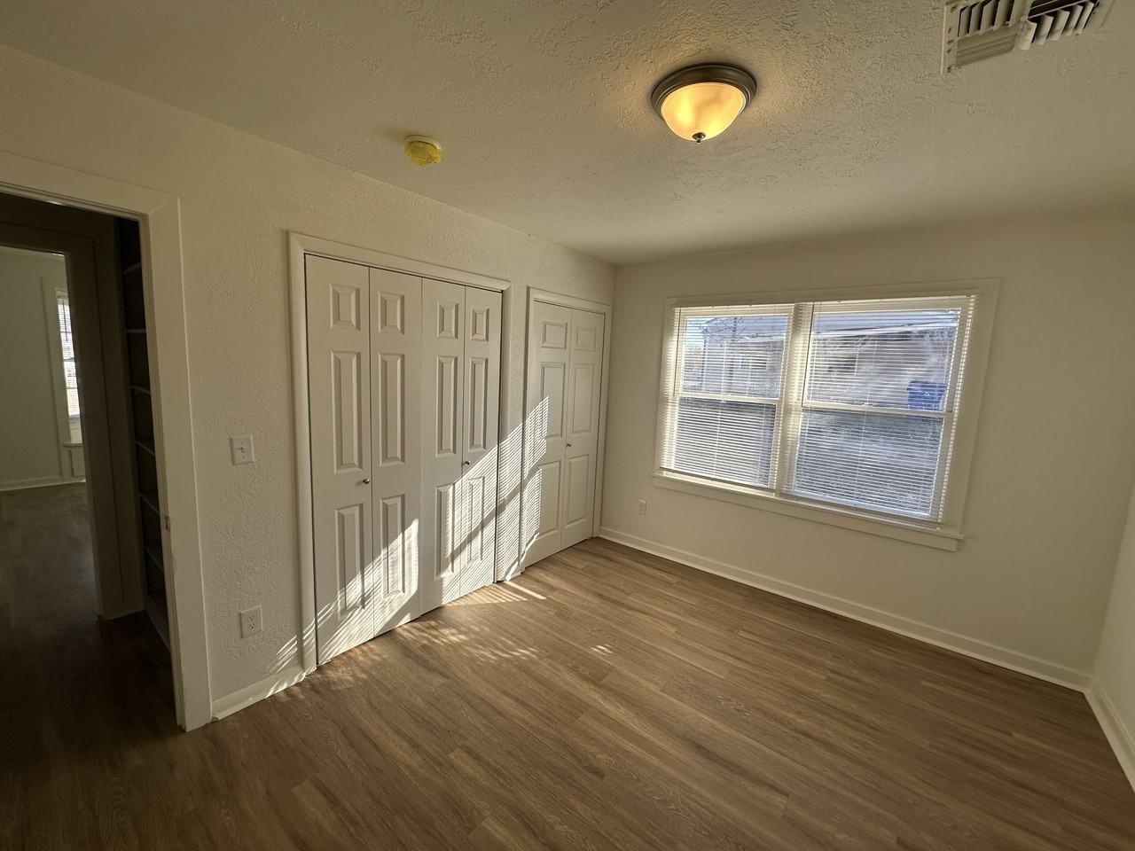 1008 S 14th St #1 - Photo 4 of 10
