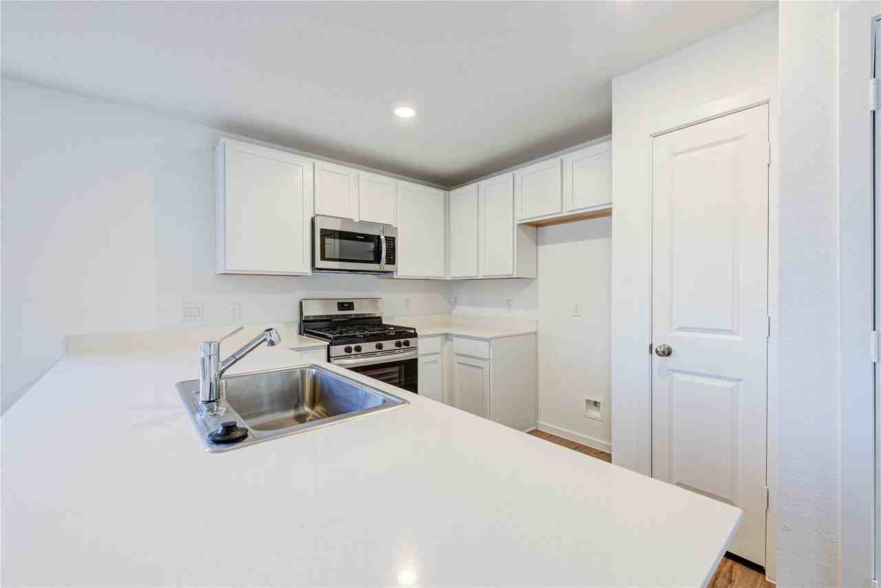 3146 Savannah Rose Dr #1 - Photo 3 of 13