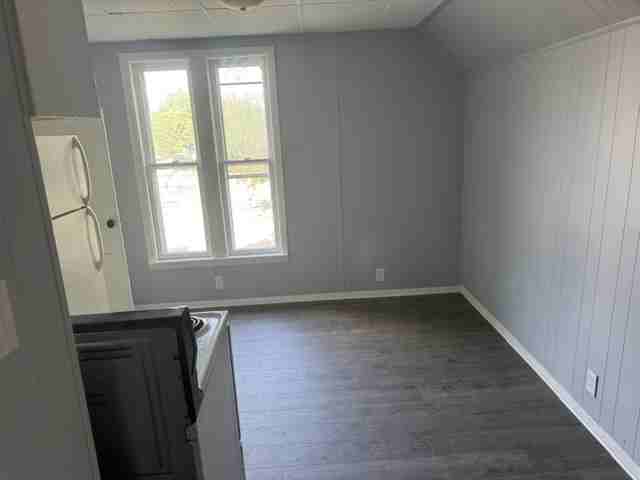 901 W Beardsley Ave #D - Photo 3 of 7