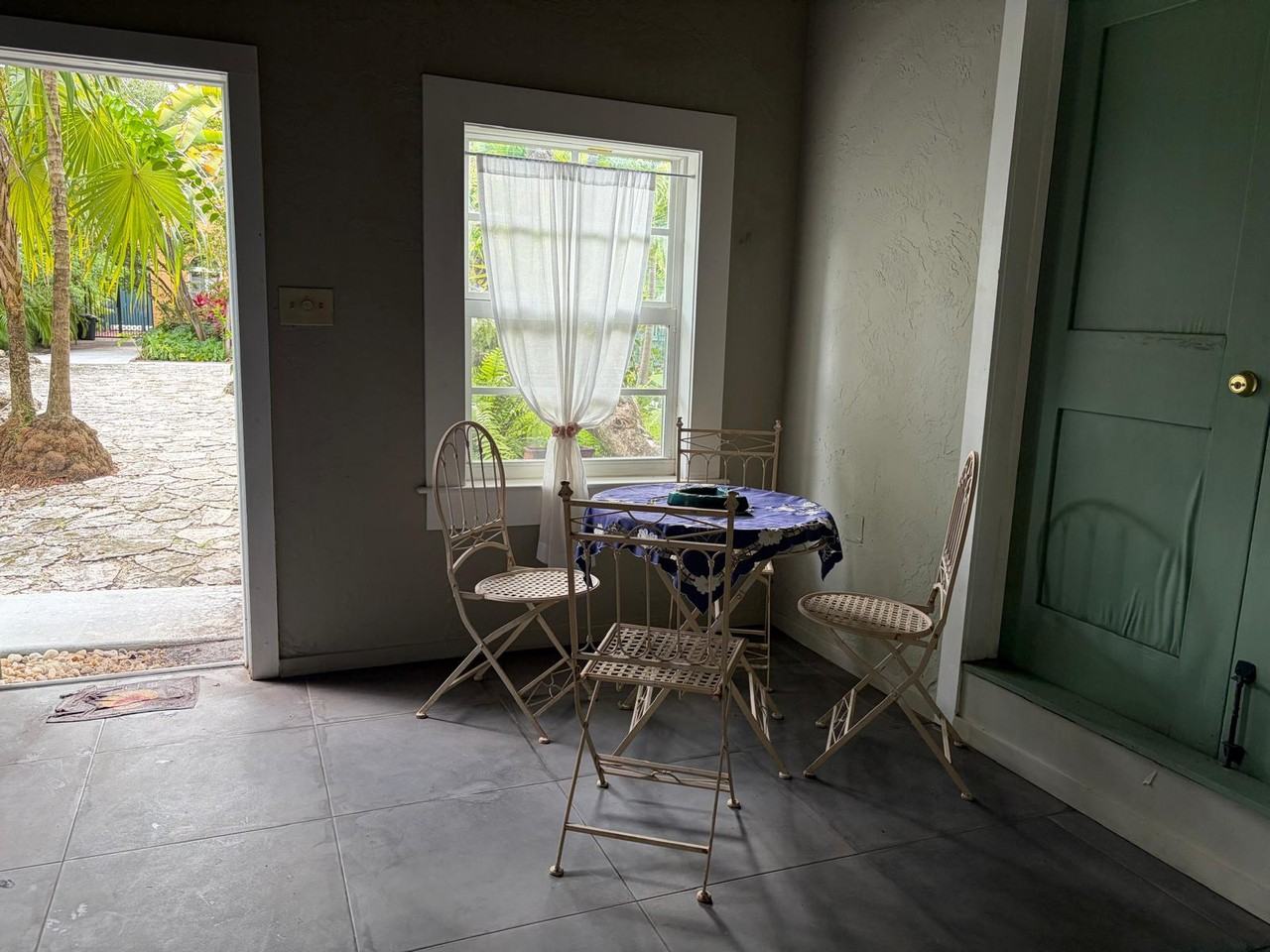 3447 Sheridan Ave #1 - Photo 5 of 14