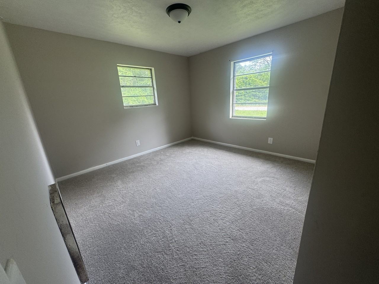 1300 Judson St #1 - Photo 4 of 9