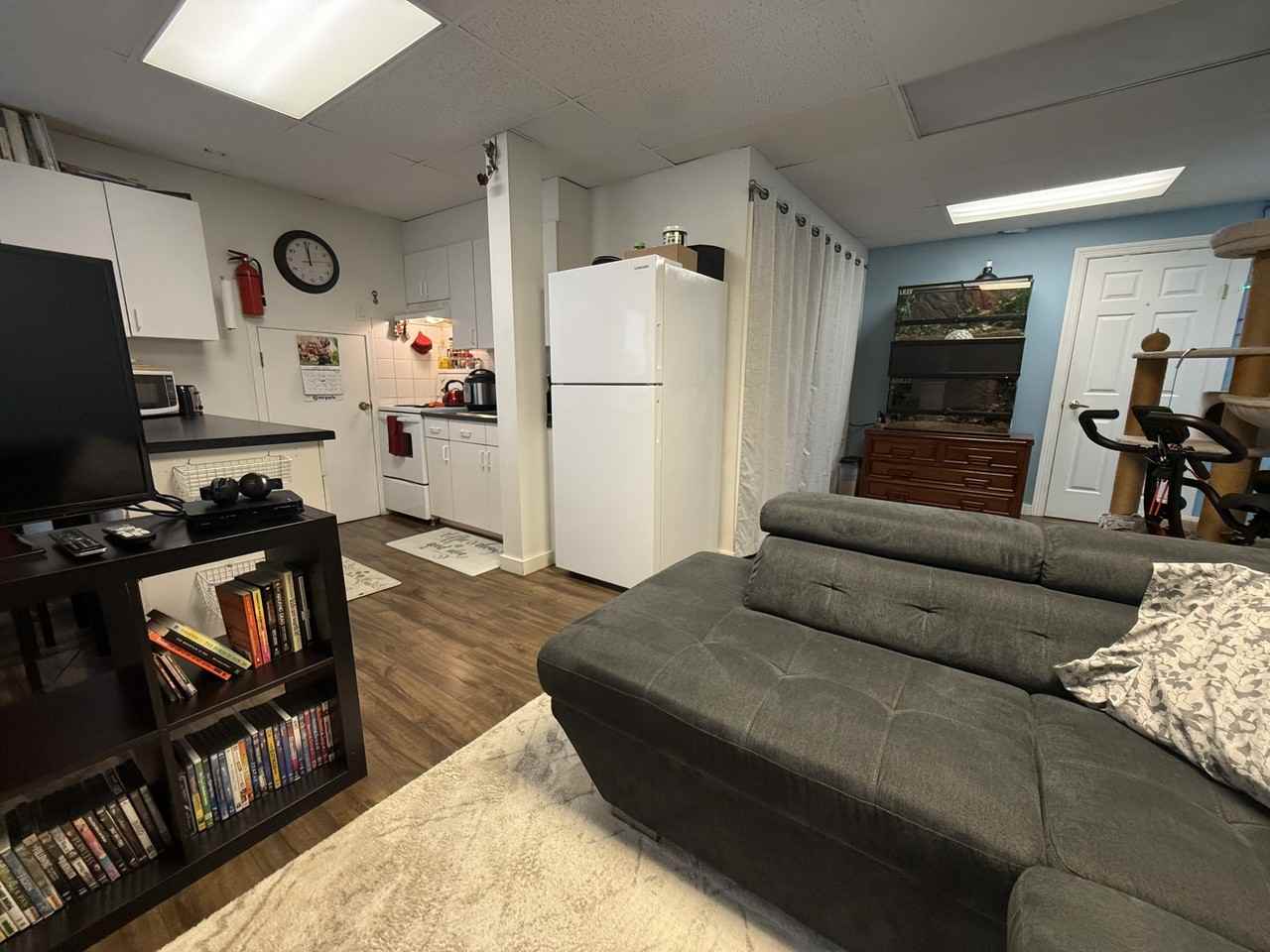 384 Blue Mountain Street - 2bd Down #2BDDOWN - Photo 3 of 14