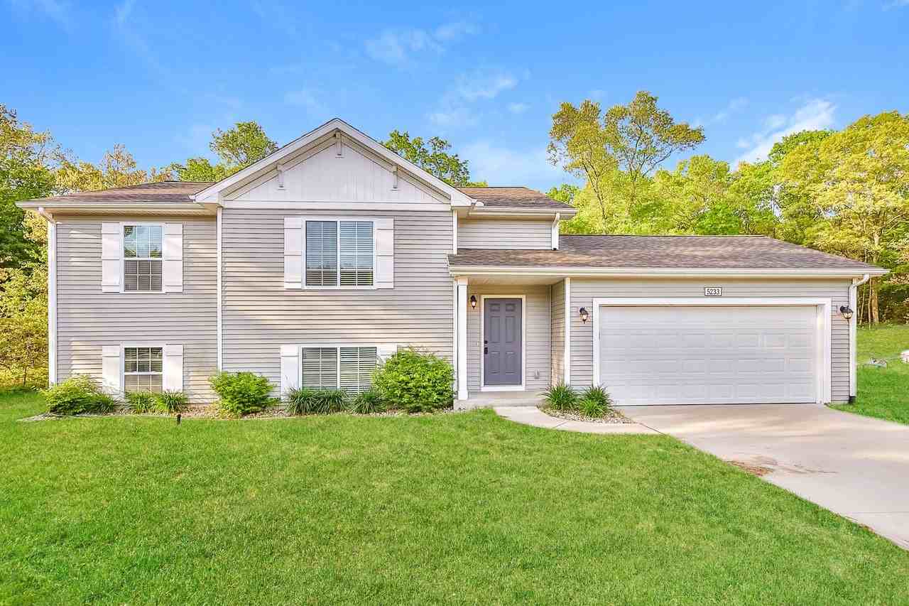 5233 Bittersweet Dr - Photo 2 of 50