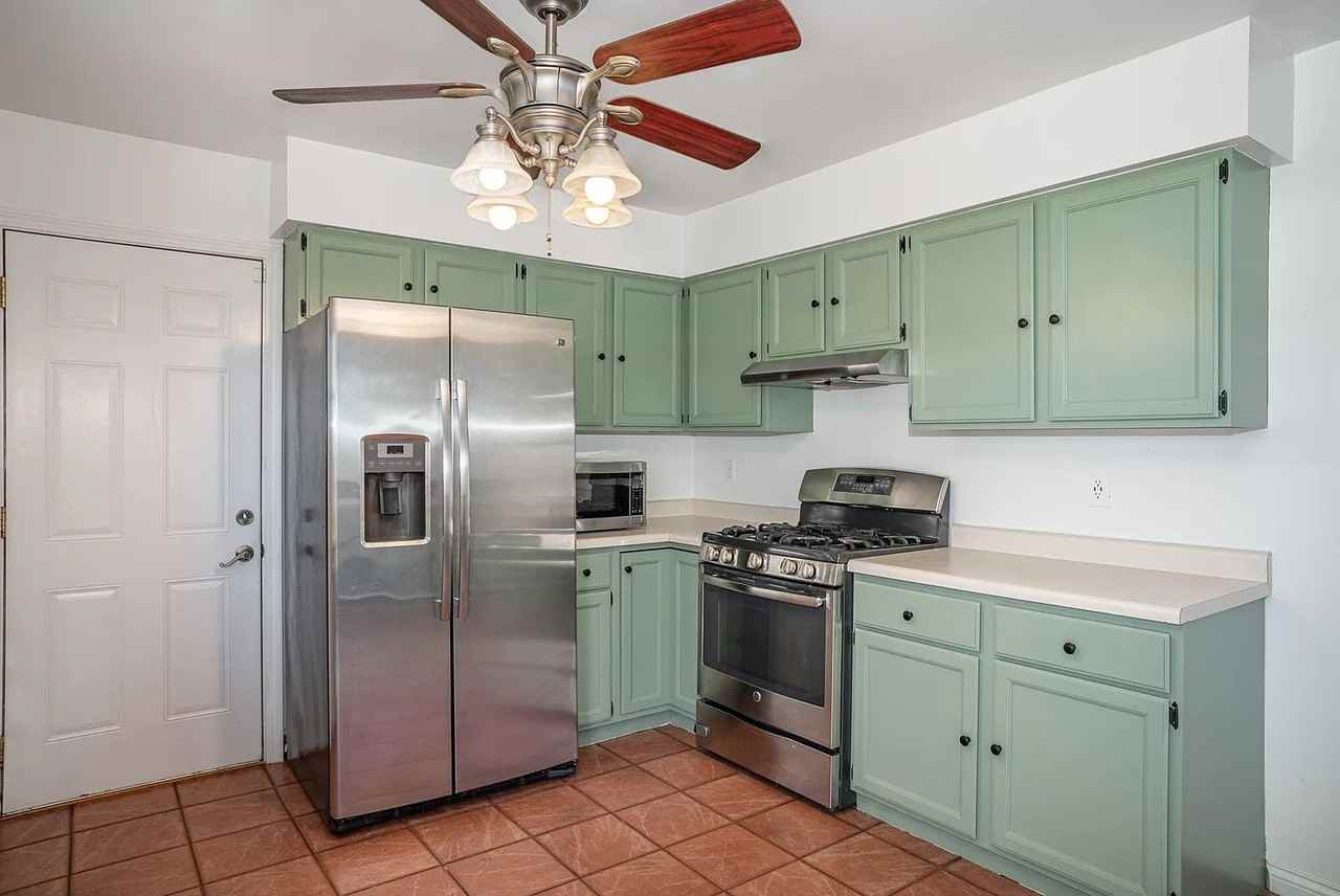 1400 W 97th Ave #1 - Photo 3 of 18