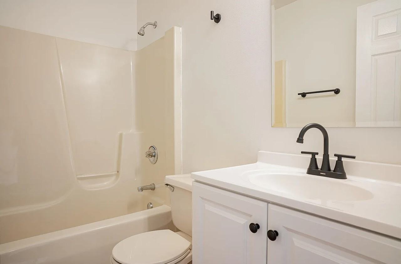1400 W 97th Ave #1 - Photo 6 of 18