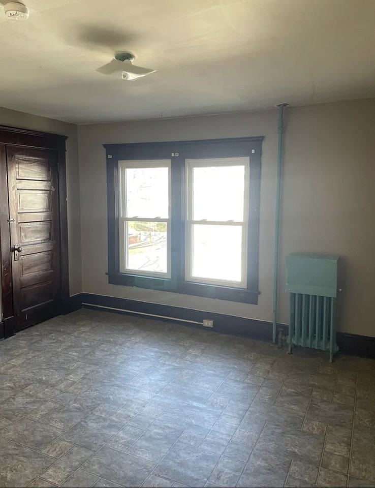 191 S Maple Ave #2 - Photo 6 of 9
