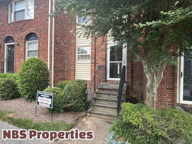 6523 Deane Hill Dr #1 - Photo 2 of 27