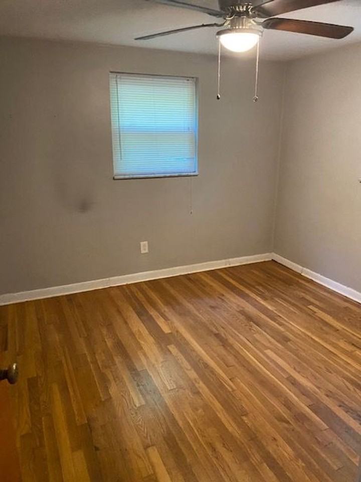 3447-3453 Evergreen Rd - Photo 5 of 18