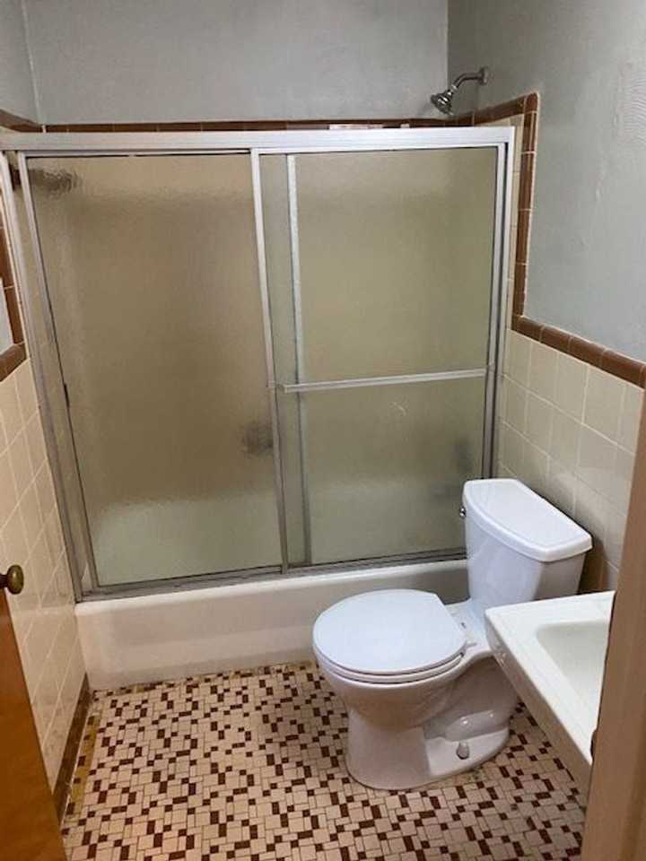 3447-3453 Evergreen Rd - Photo 6 of 18