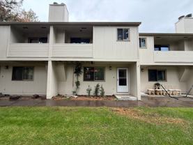 1050 Ne Butler Market Rd #2 - Photo 1 of 1