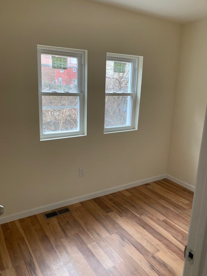 4840 N Camac St #1 - Photo 5 of 8