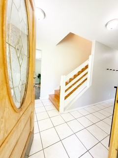 450 Ne Riverhill Dr #1 - Photo 3 of 50