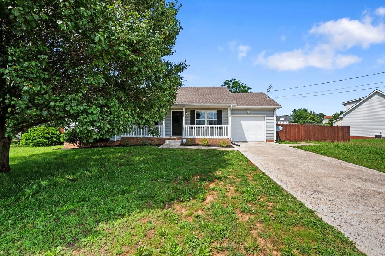 307 Pappy Dr - Photo 2 of 27