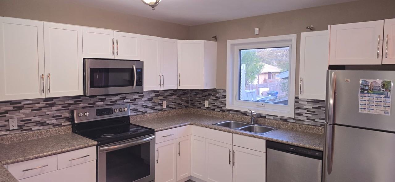 150 Imperial Ave #1 - Photo 3 of 3