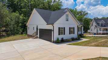 featured image of 518 Woods Dr #1