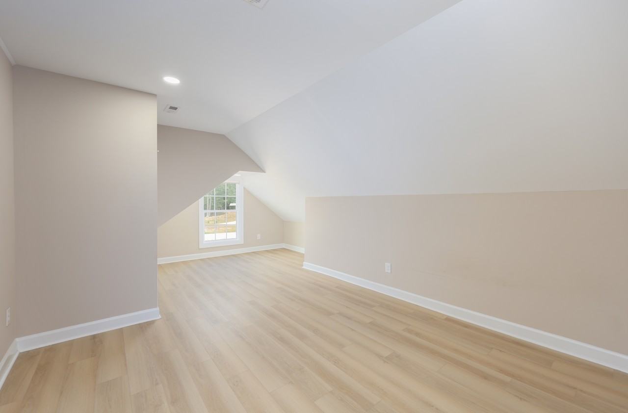 518 Woods Dr #1 - Photo 3 of 10