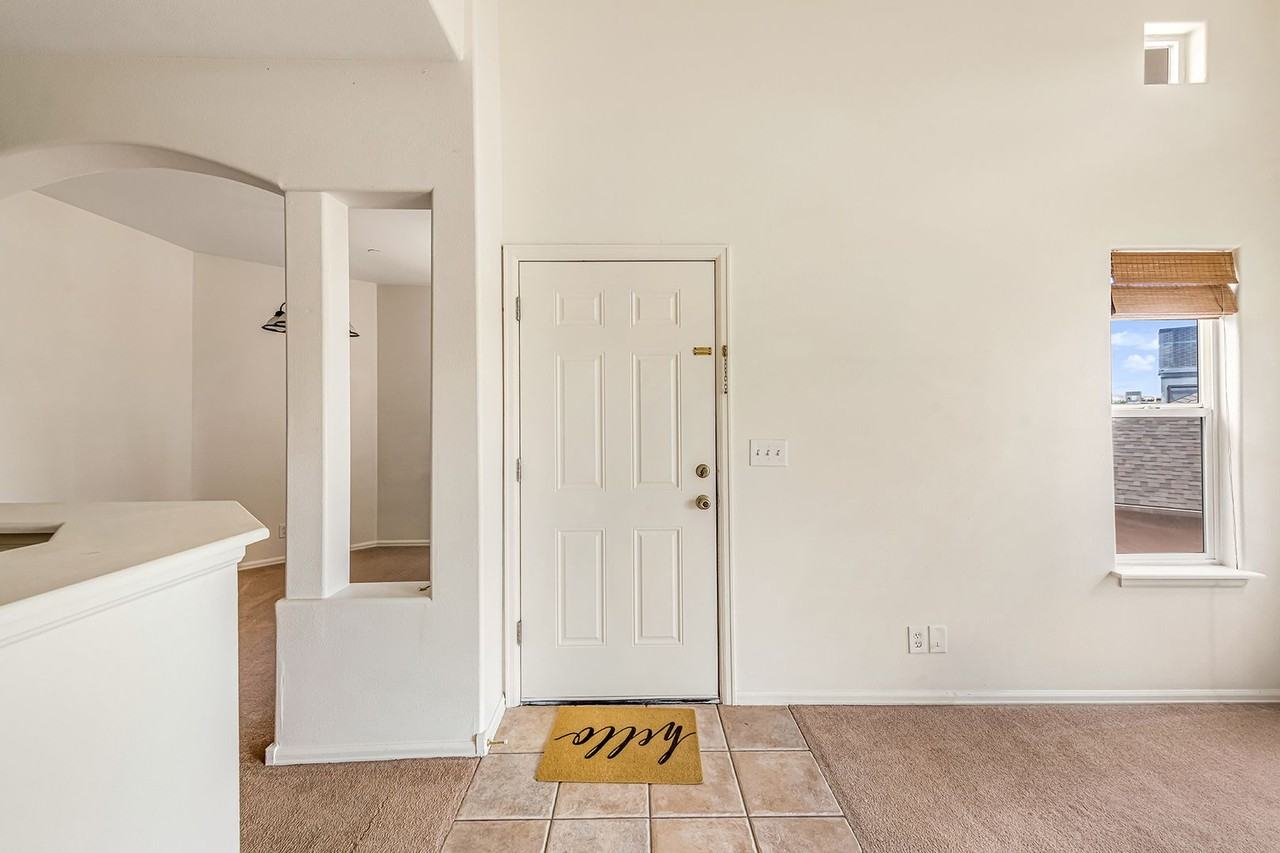 2485 Fountainhead Blvd #F11 - Photo 4 of 28