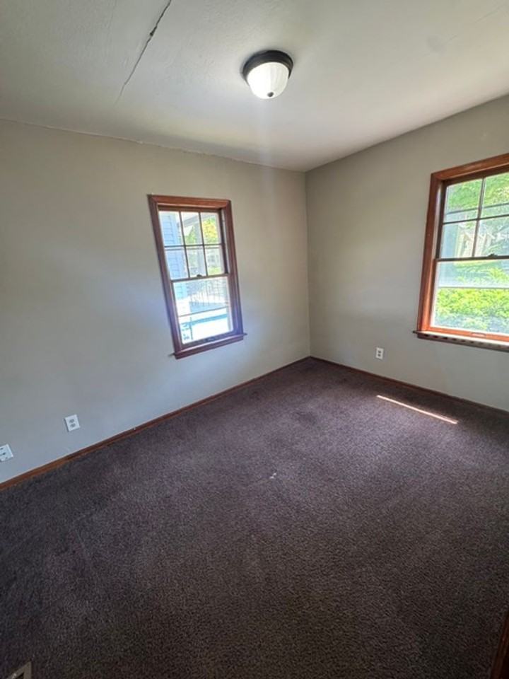 3602 Robinwood Dr - Photo 5 of 7