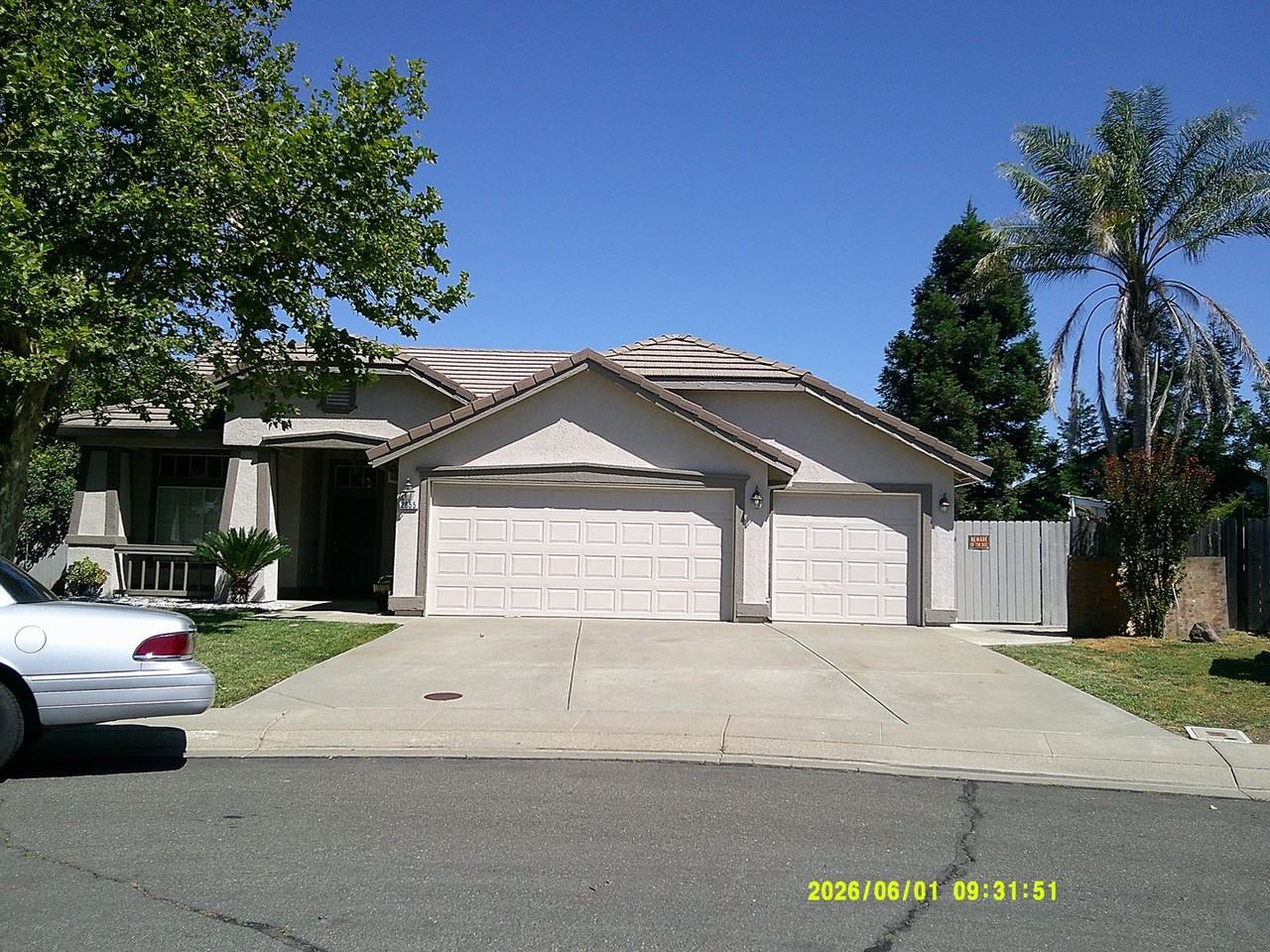2055 Keel Ct - Photo 4 of 38