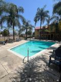 4810 N Vincent Ave - Photo 1 of 1
