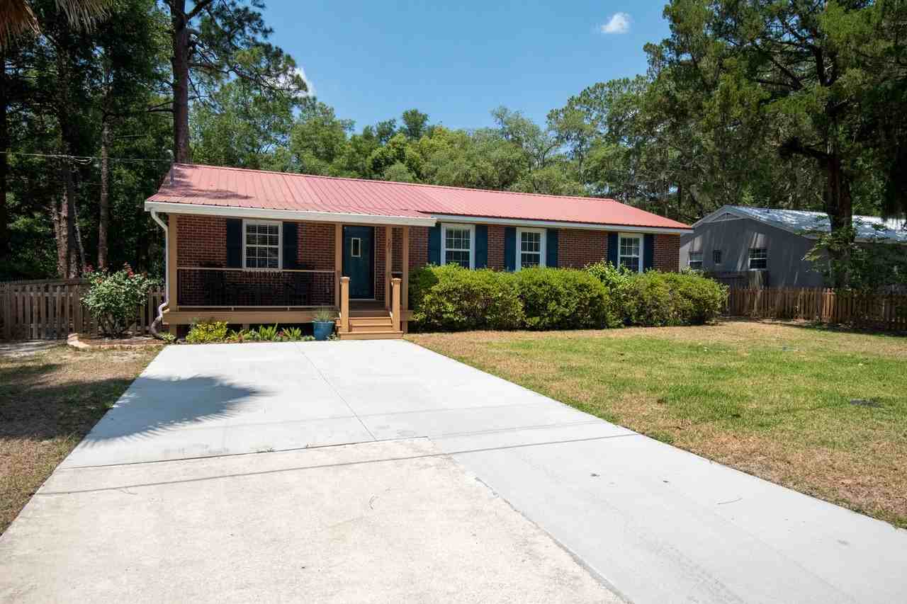 501 Bailey St - Photo 5 of 31