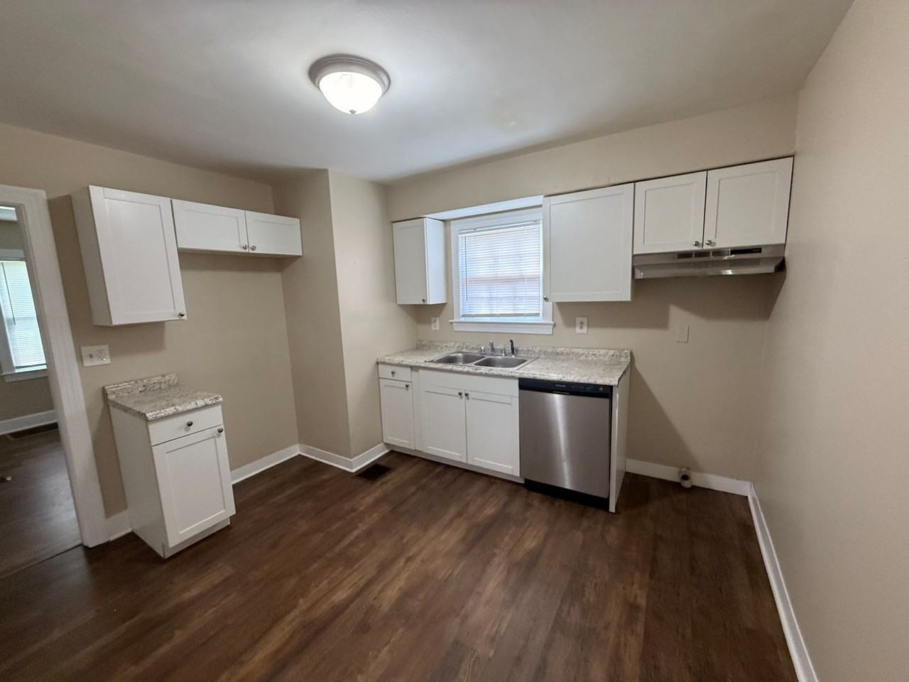 4004 Carol Rd - Photo 2 of 14