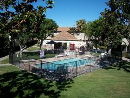 featured image of 950 S Magnolia Ave