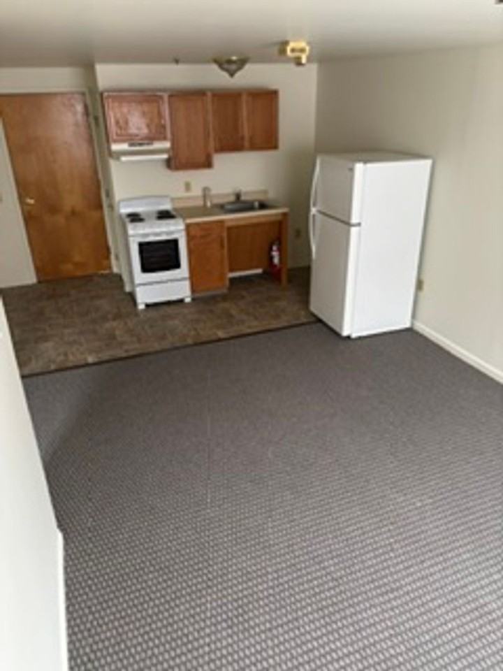 Providence House - Photo 3 of 9