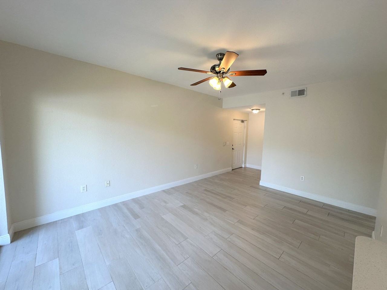 7950 Preserve Cir - Photo 4 of 33