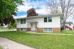 featured image of 1725 40th St Nw