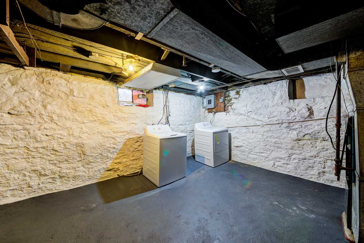 714 Industry St - Photo 7 of 24