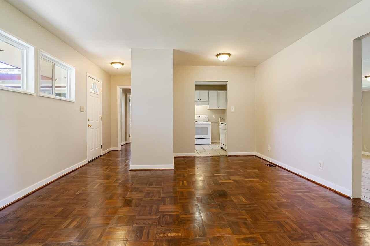 132 Woodside Dr - Photo 5 of 15