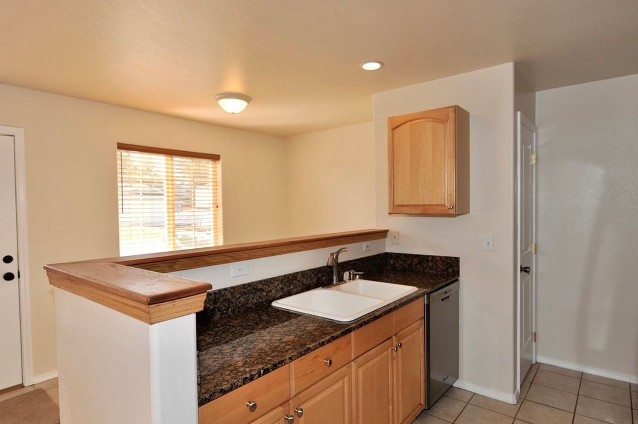 13948 N Cassia St #2 - Photo 6 of 21