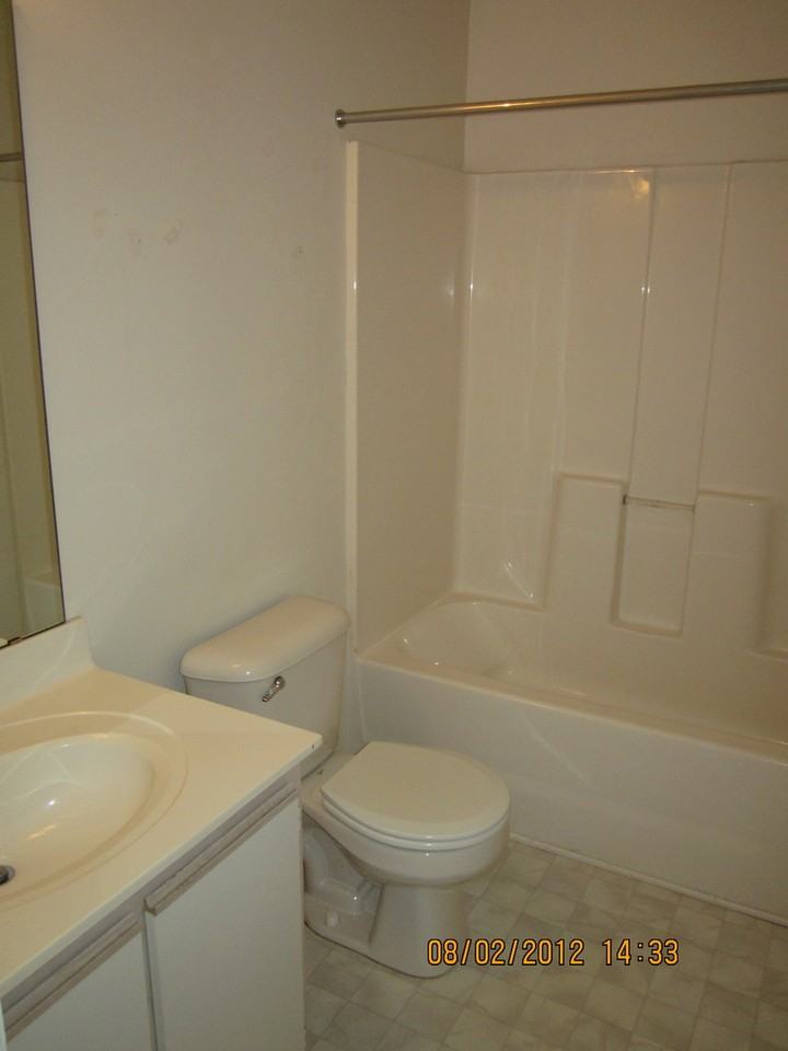 106 Pinegrove Ct - Photo 3 of 28