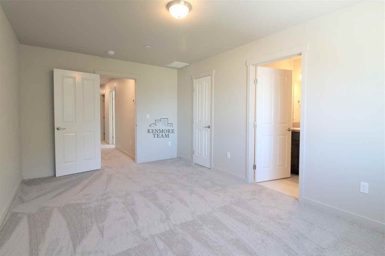 5772 W Albany Pl - Photo 4 of 7