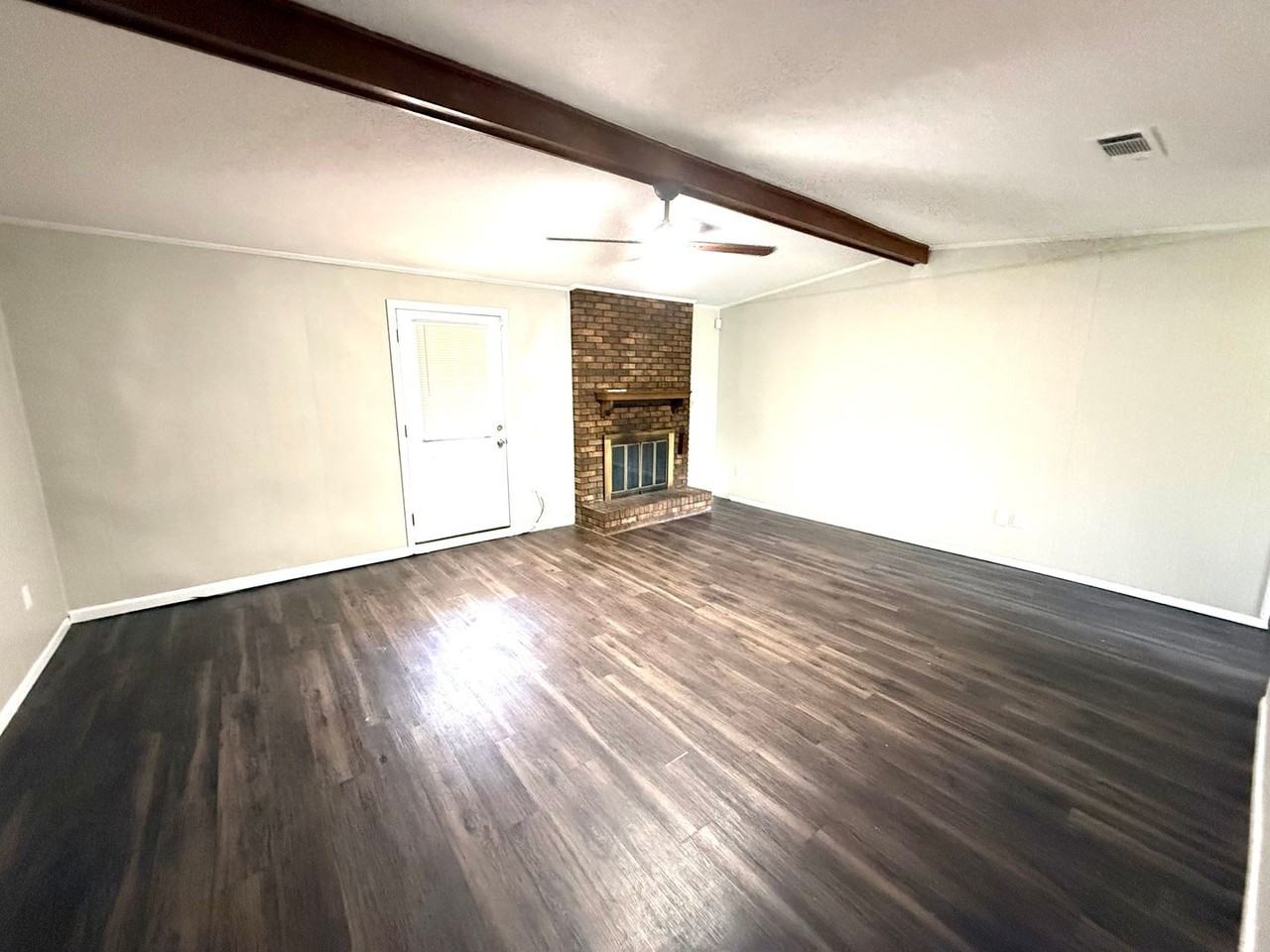 6265 Nature Dr - Photo 4 of 11