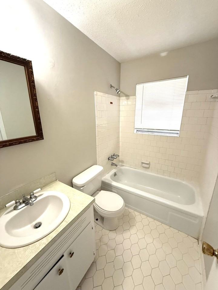 6265 Nature Dr - Photo 6 of 11