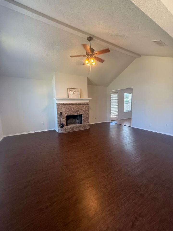 314 Beaumont Dr - Photo 3 of 25