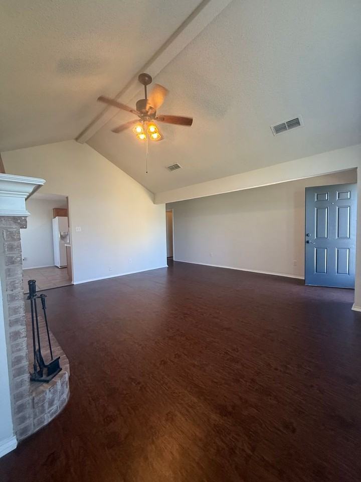 314 Beaumont Dr - Photo 6 of 25