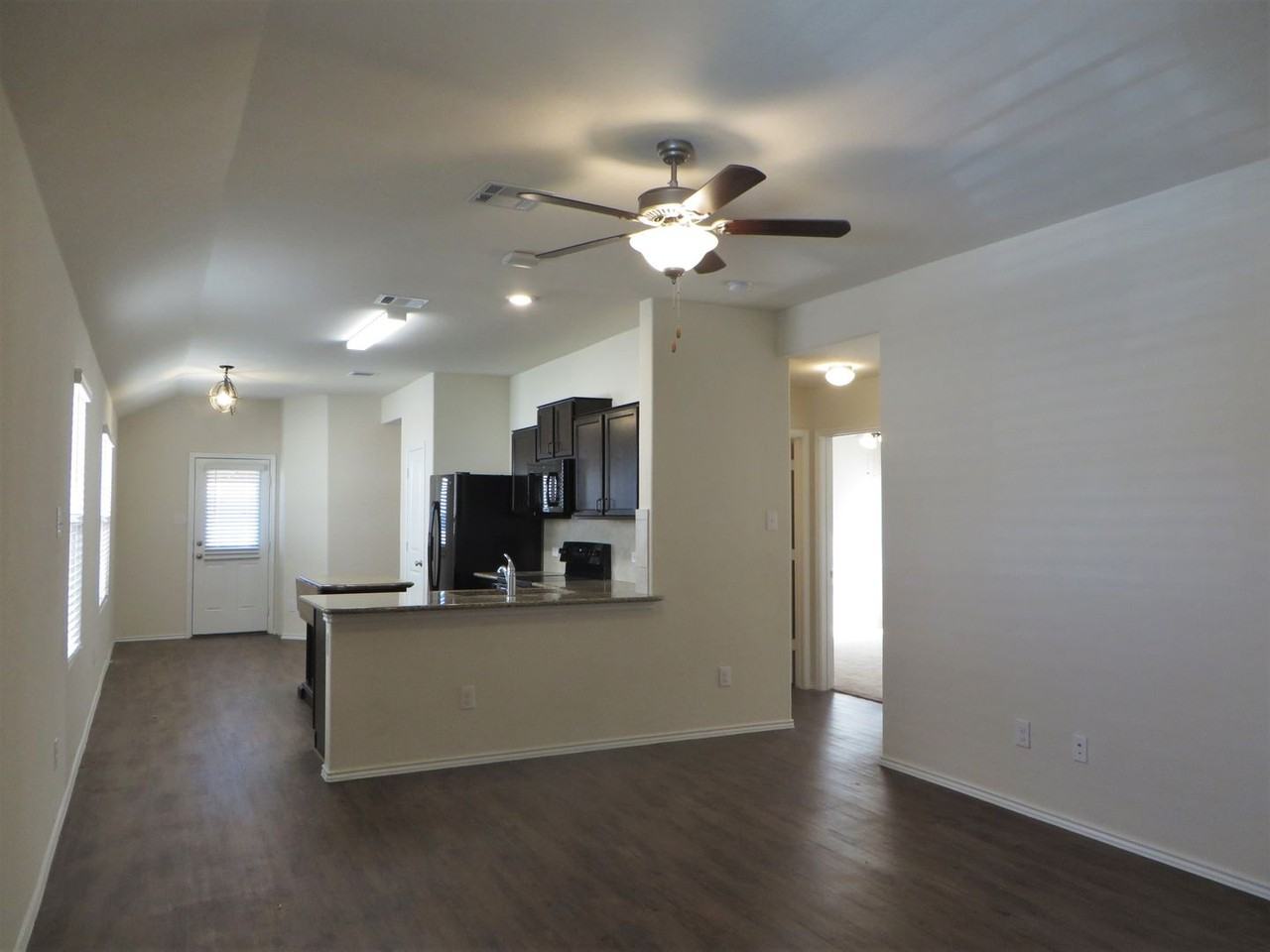 400 Major Lee Ln - Photo 4 of 22
