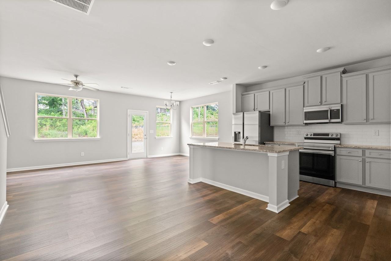 2313 Deerhaven Xing - Photo 5 of 29