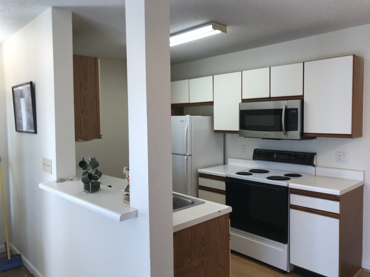 2225 Clearwater Dr #C - Photo 3 of 10